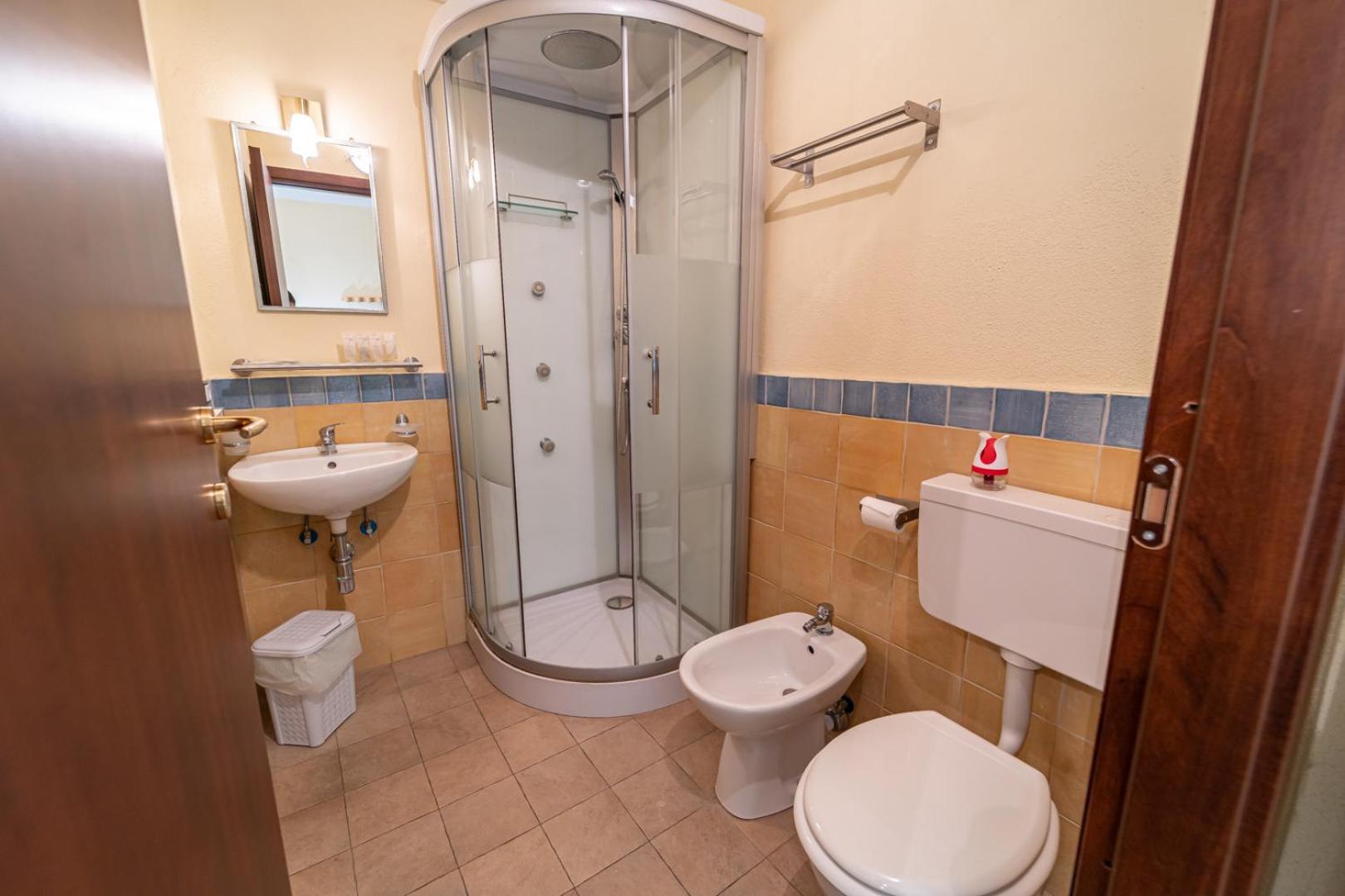 Domo Papiros B&B Синискола Экстерьер фото
